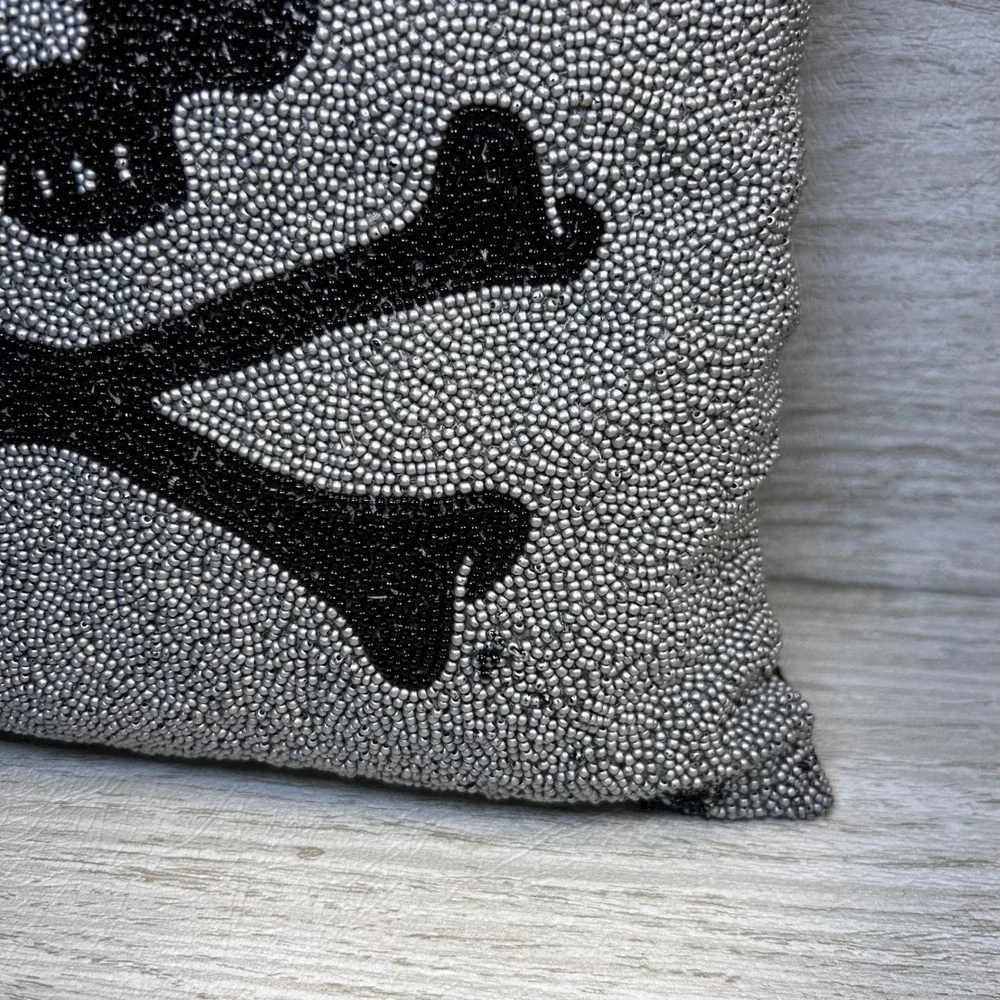 Pottery Barn Beaded Skull‎ Crossbones Pillow Black Silver Square 12x12 Accent